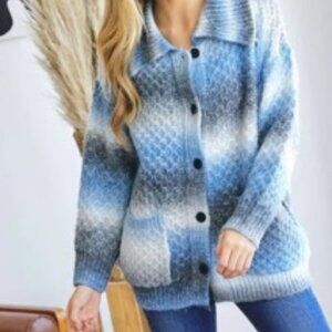 Contrast Color Button-Up Cardigan with Pockets with Collared Neck